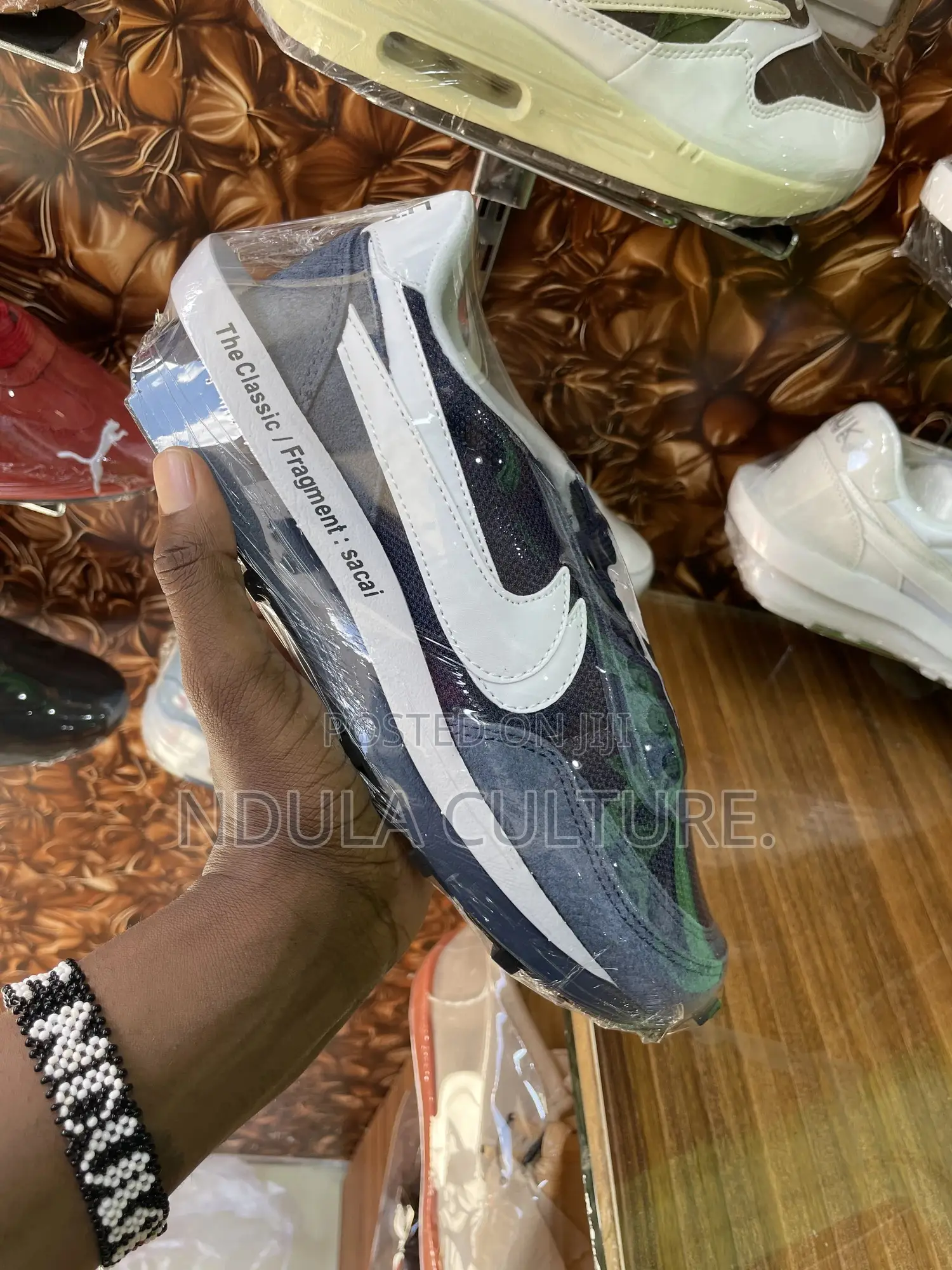 Nike Saccai