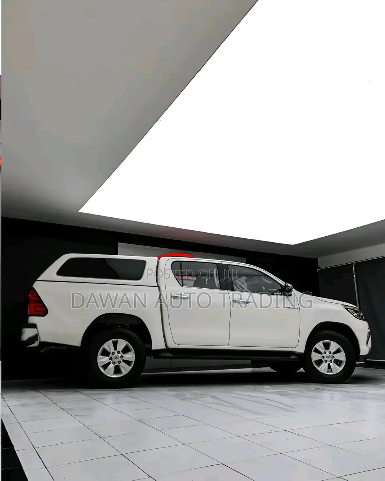 Toyota Hilux 2019 White