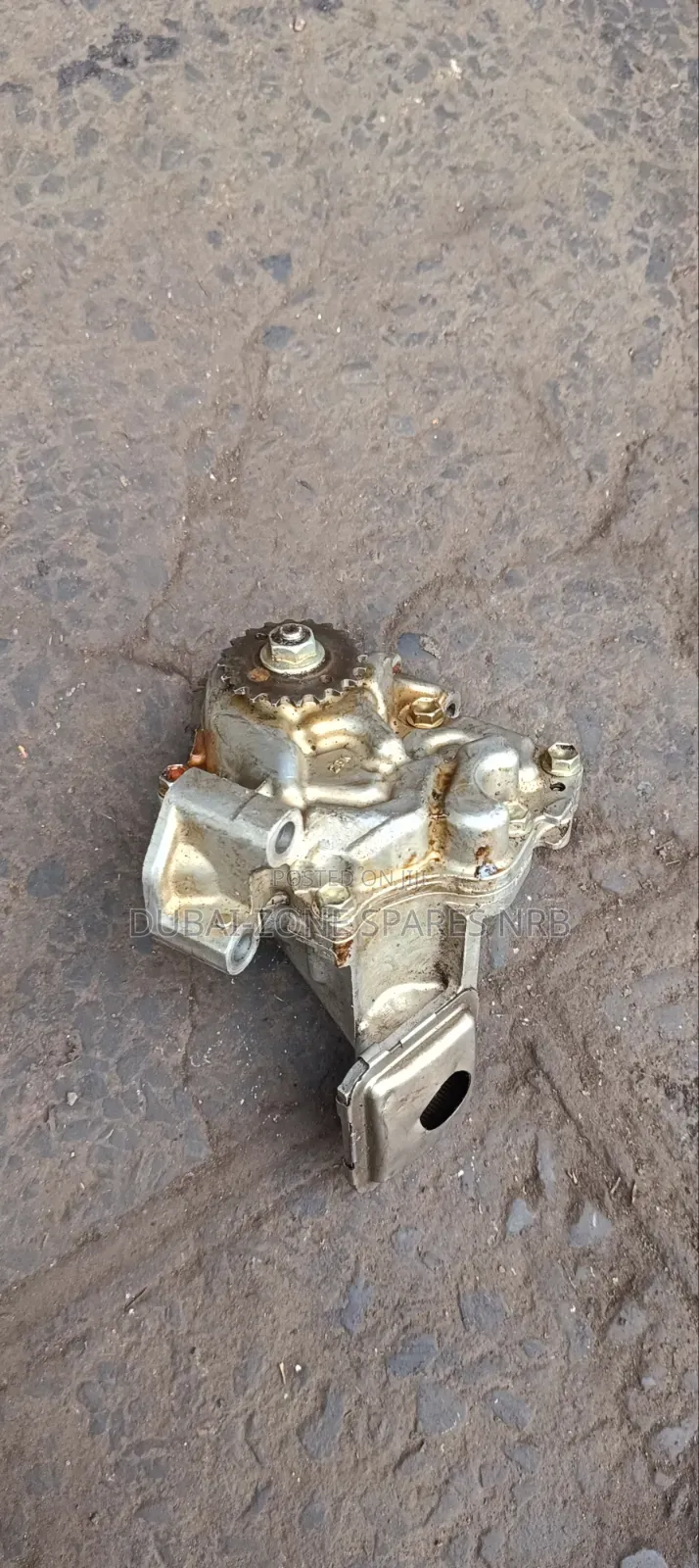 Fielder,Isis,Premio 260, Rumion 2zr Oil Pumps.