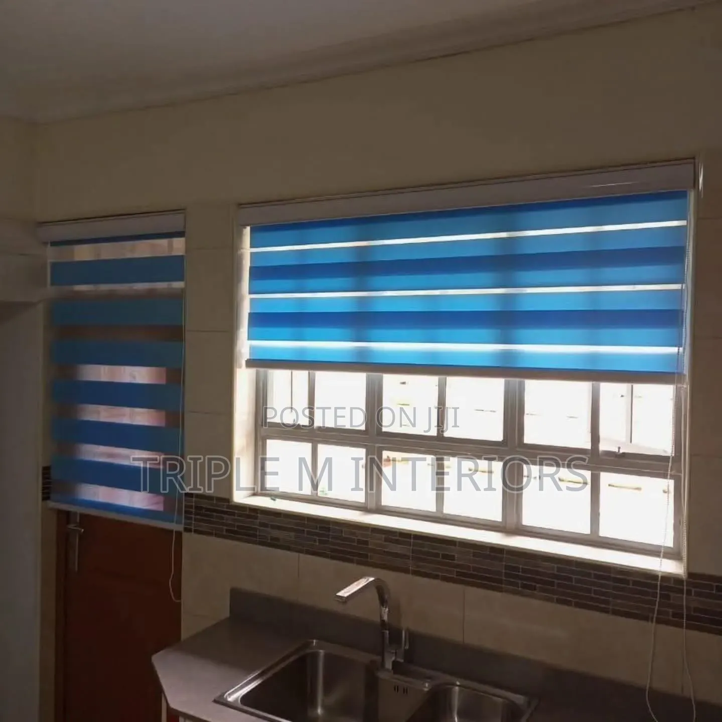 Custom Fit Kitchen Horizontal Blinds for Perfect Coverage