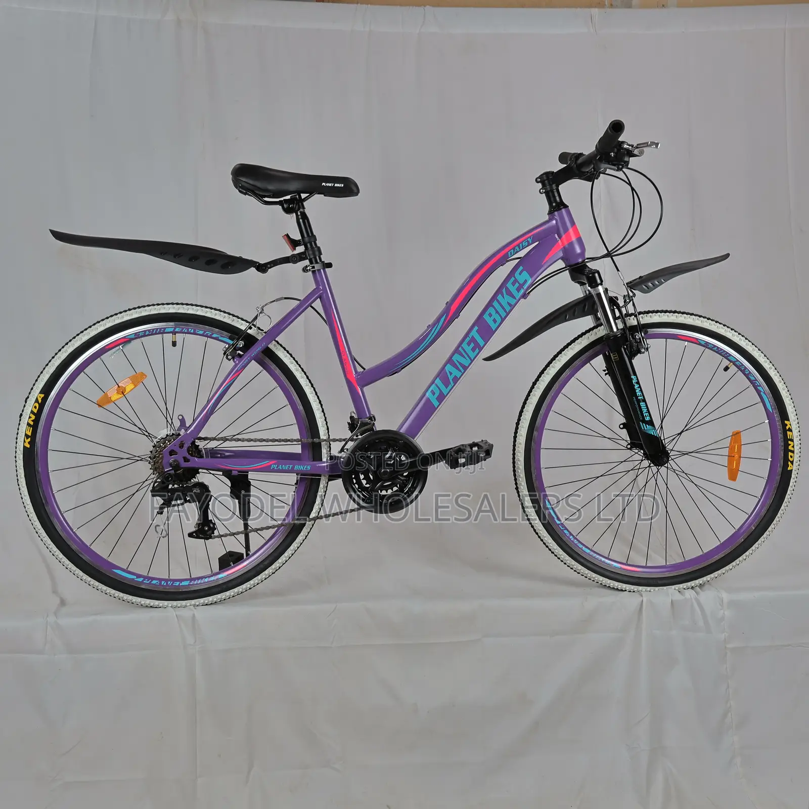 Stylish Power Performance – Planet Daisy 26” Mountain Bike