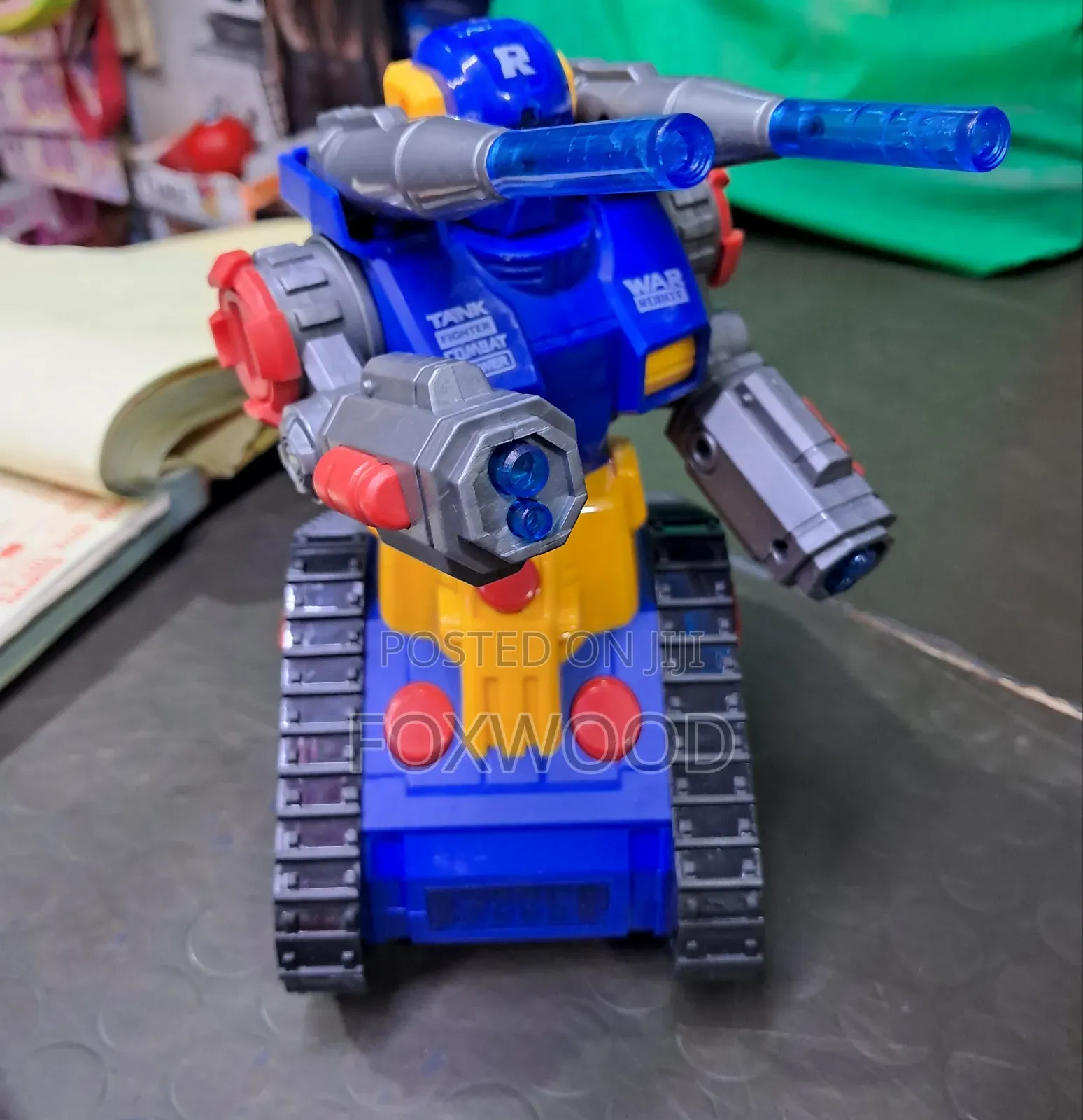 Battery-Operated "Dynamic Robot Warrior" Toy,