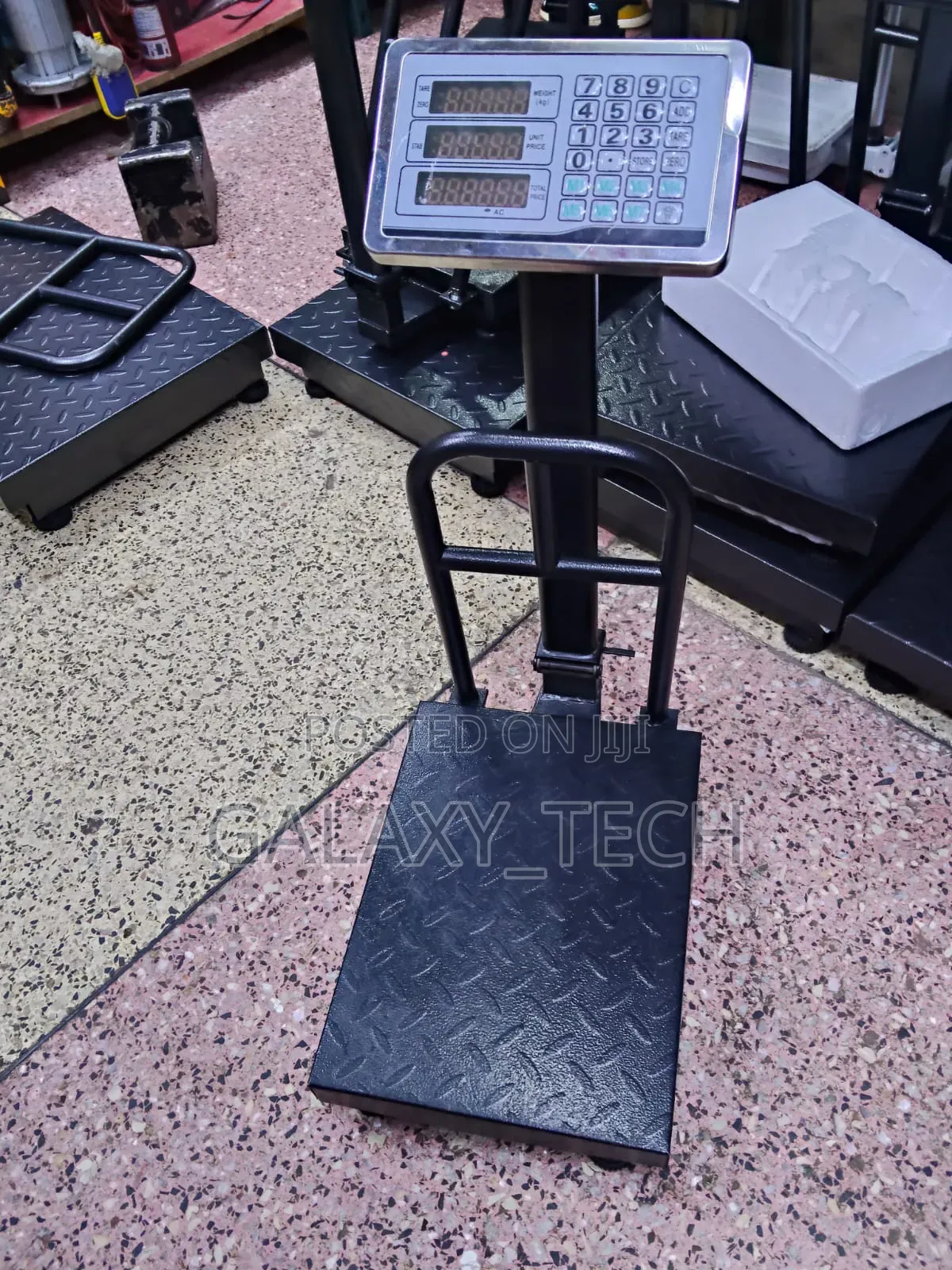 150 Kg Platform Weighing Scales (With Guard)