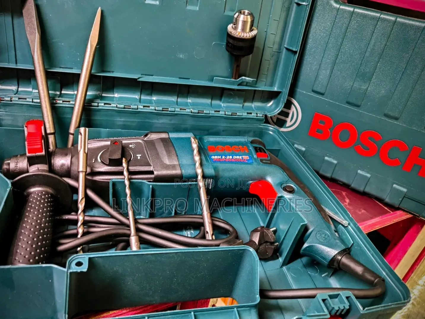 800 Watts Bosch Rotary Hammer