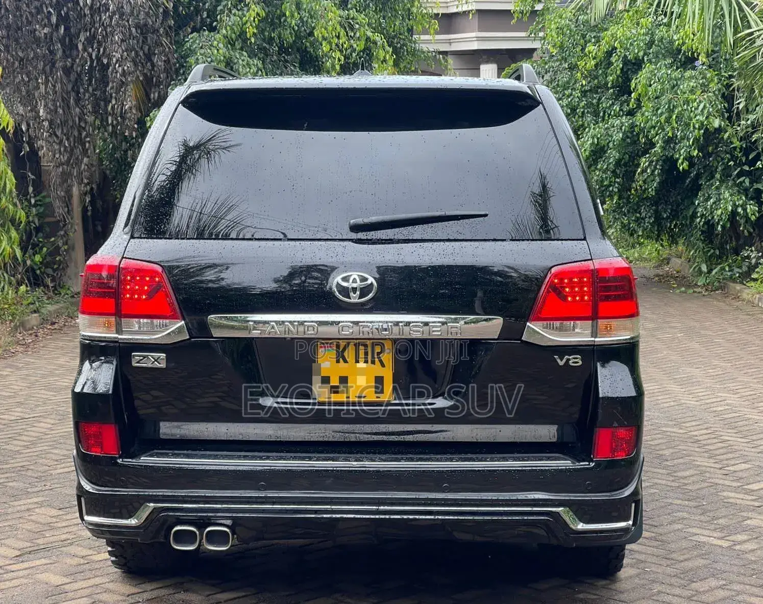 Toyota Land Cruiser 4.6 V8 ZX 2011 Black