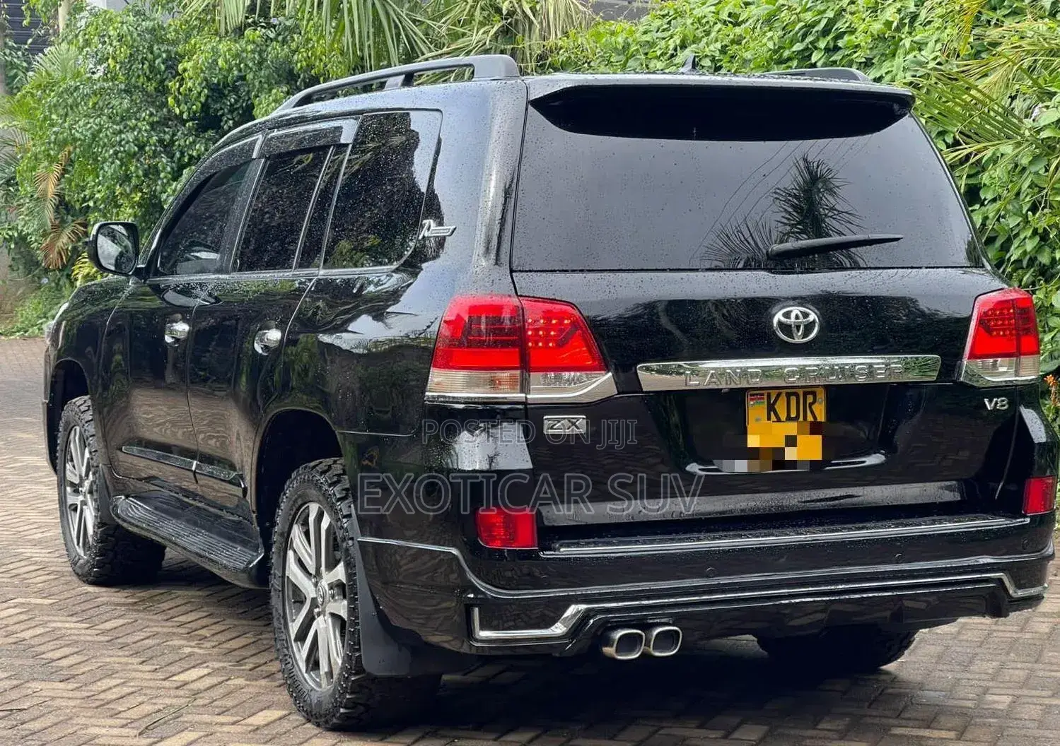 Toyota Land Cruiser 4.6 V8 ZX 2011 Black