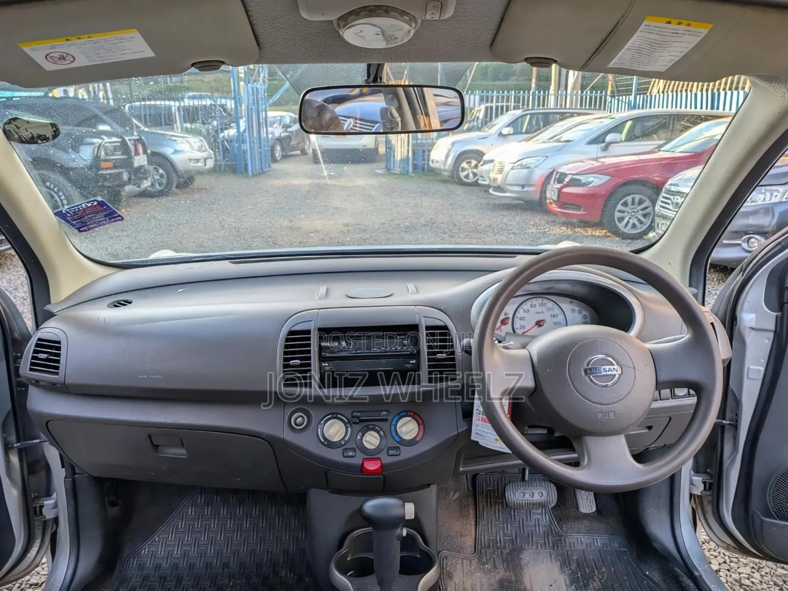 Nissan March 1.2 FWD 2010 Silver