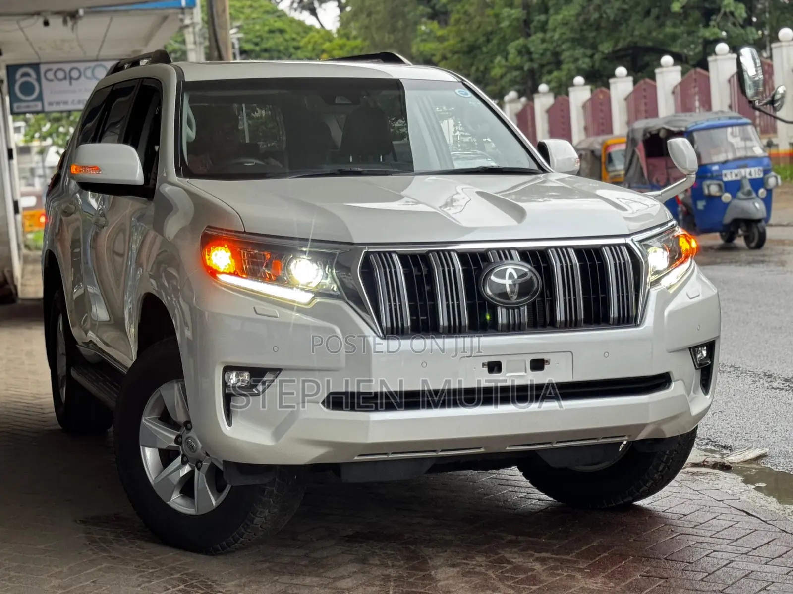 Toyota Land Cruiser Prado 2.8 2019 White