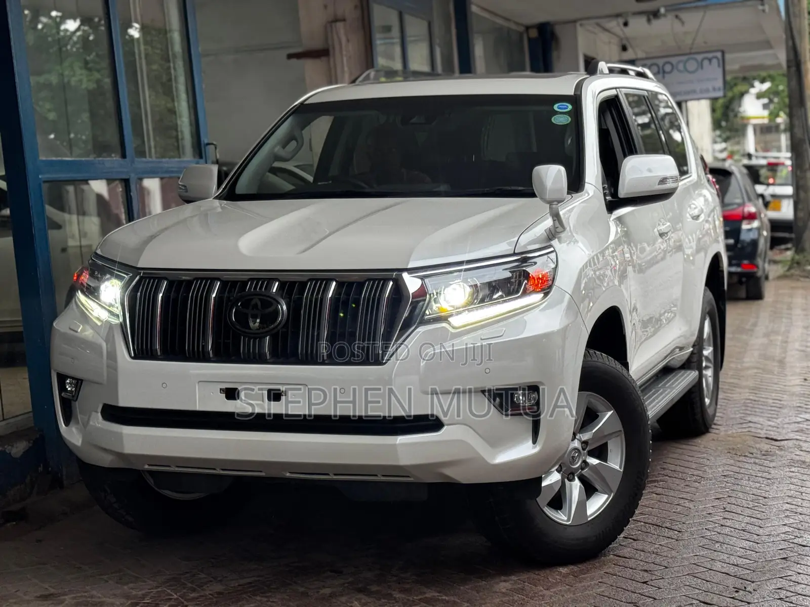 Toyota Land Cruiser Prado 2.8 2019 White