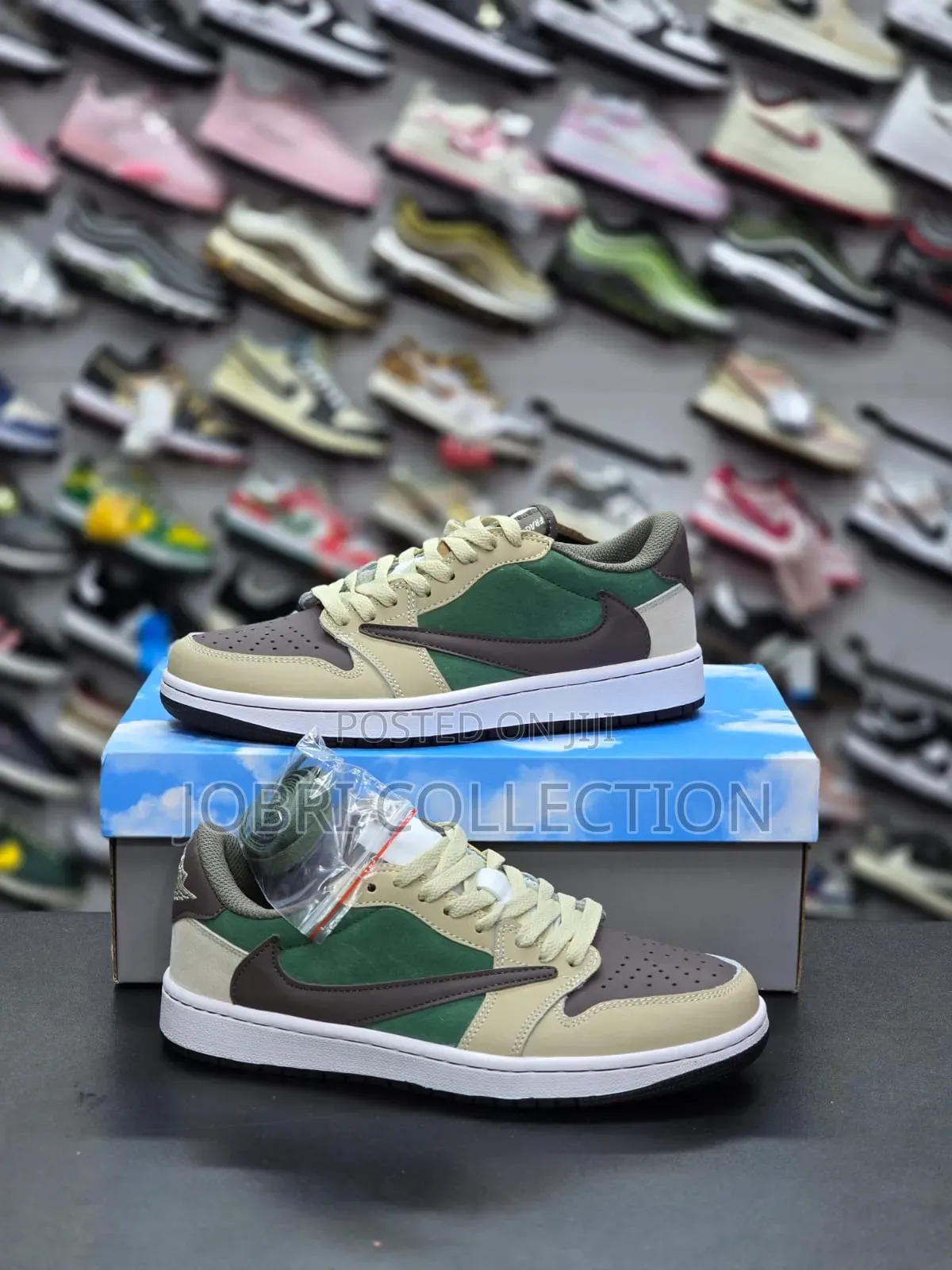 Nike Air Jordan 1 Low Travis Scott 'Medium Olive' Sneaker.