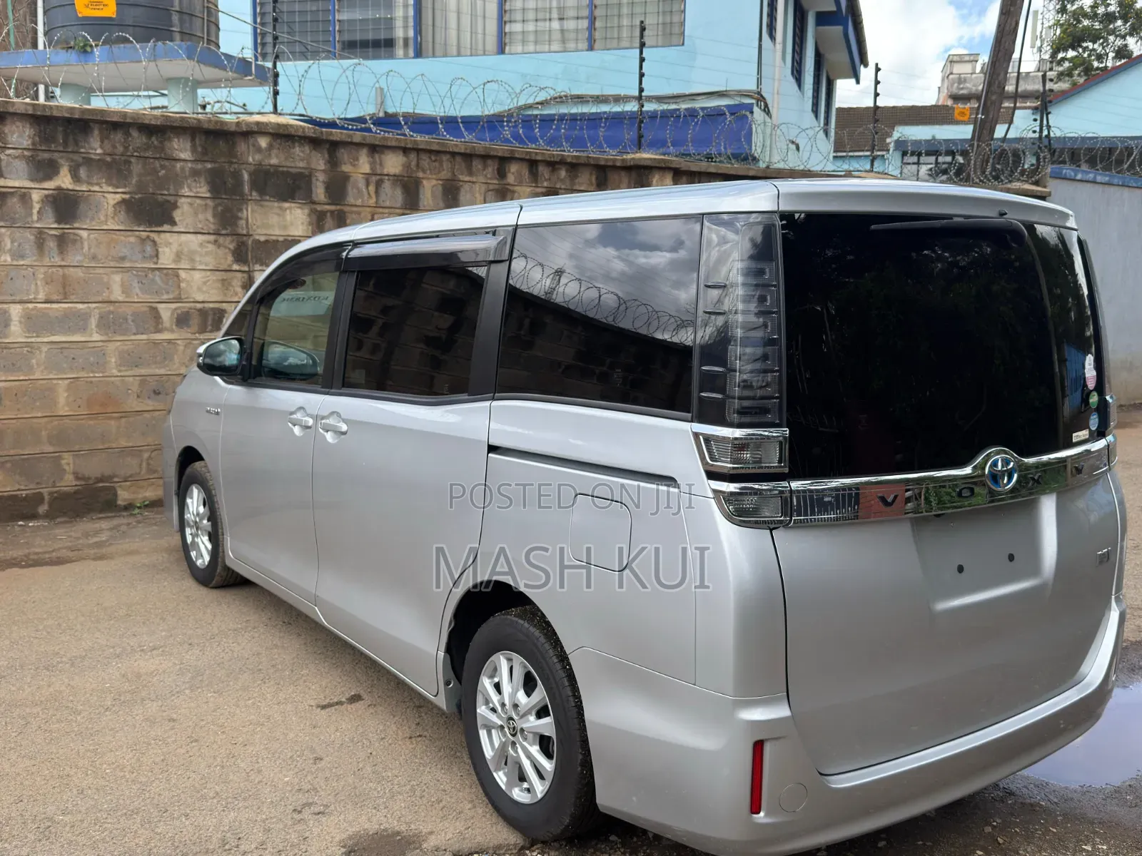 Toyota Voxy 2019 Silver