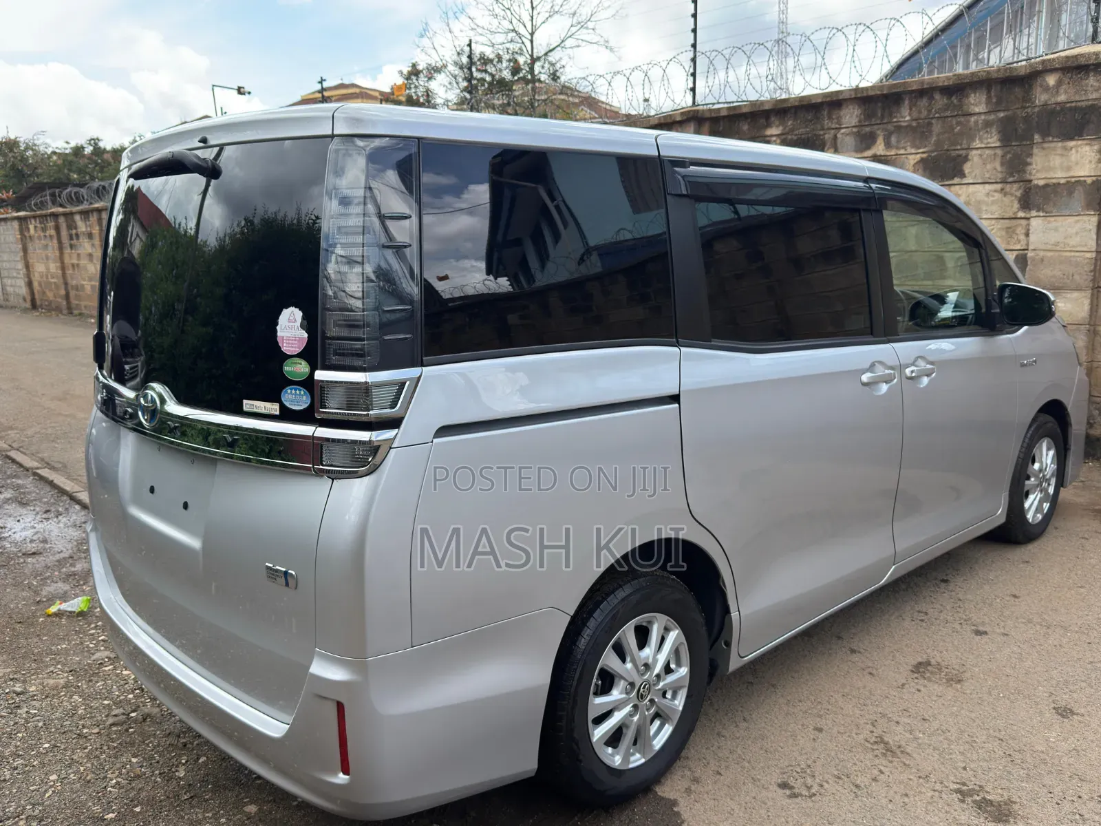 Toyota Voxy 2019 Silver