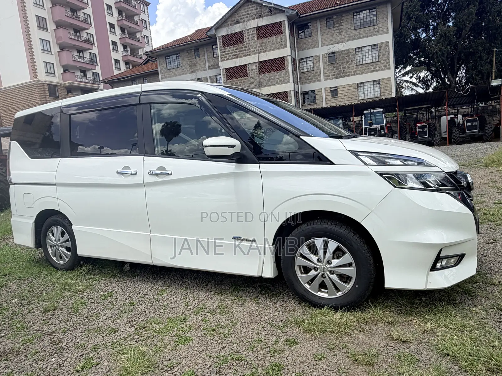 Nissan Serena 2018 Pearl
