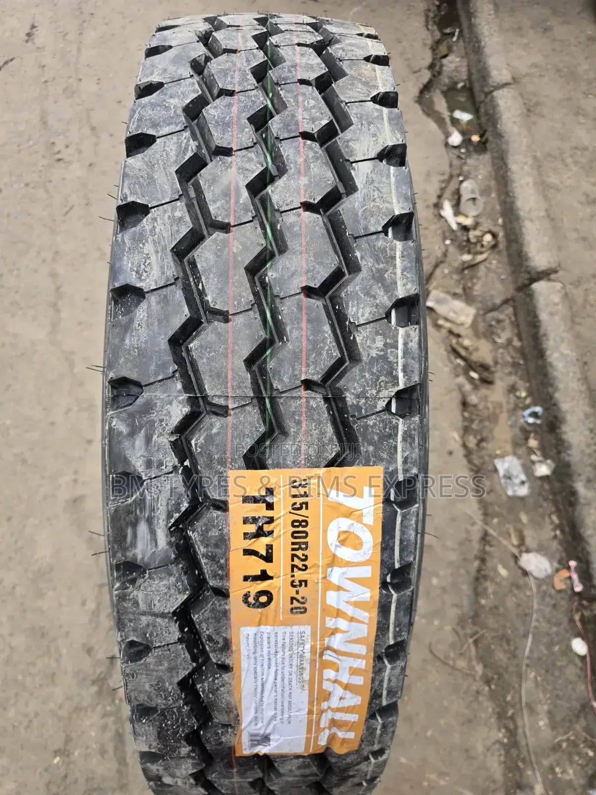 315 /80 R22. 5 Townhall Tyres (Allposition)