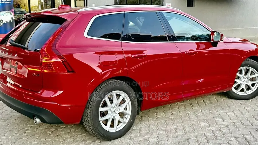 Volvo XC90 2019 Red