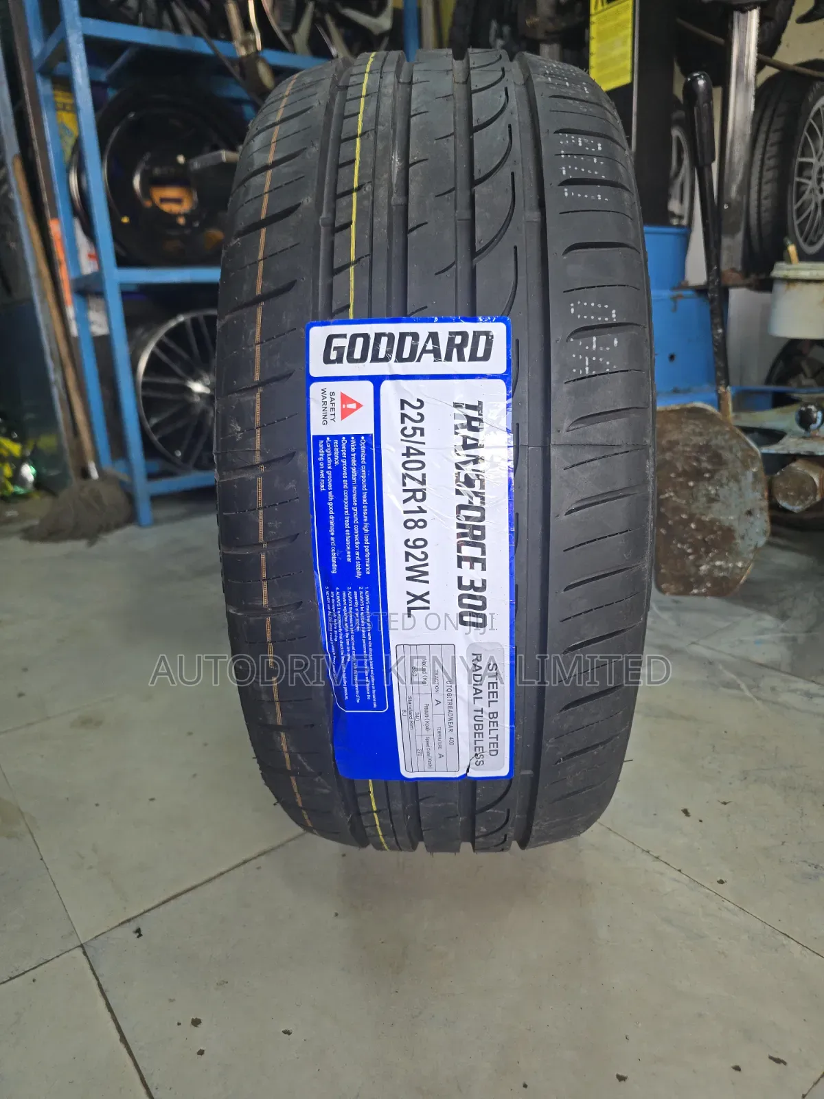 225/40r18 Goddard Transforce Tire