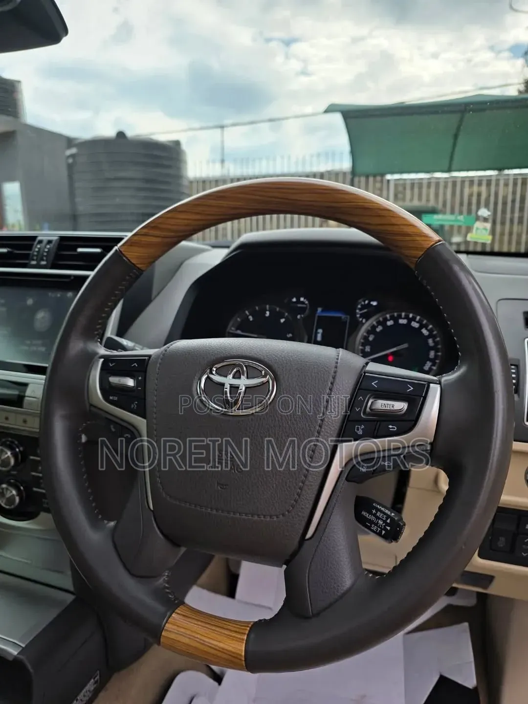 Toyota Land Cruiser Prado 2019 Black