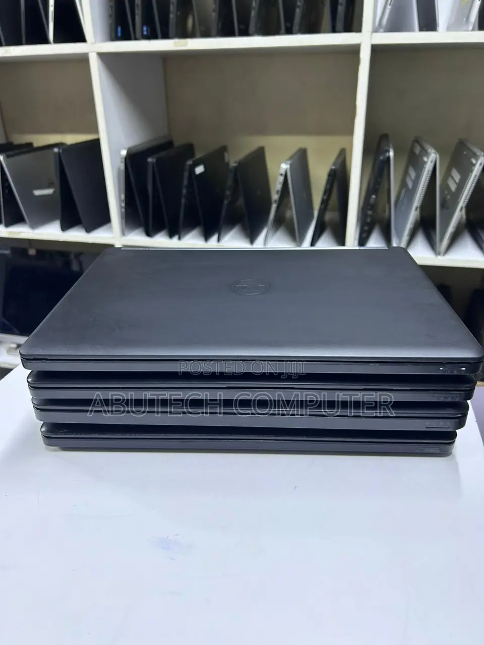 Laptop Dell Latitude 5450 4GB Intel Core i5 HDD 500GB