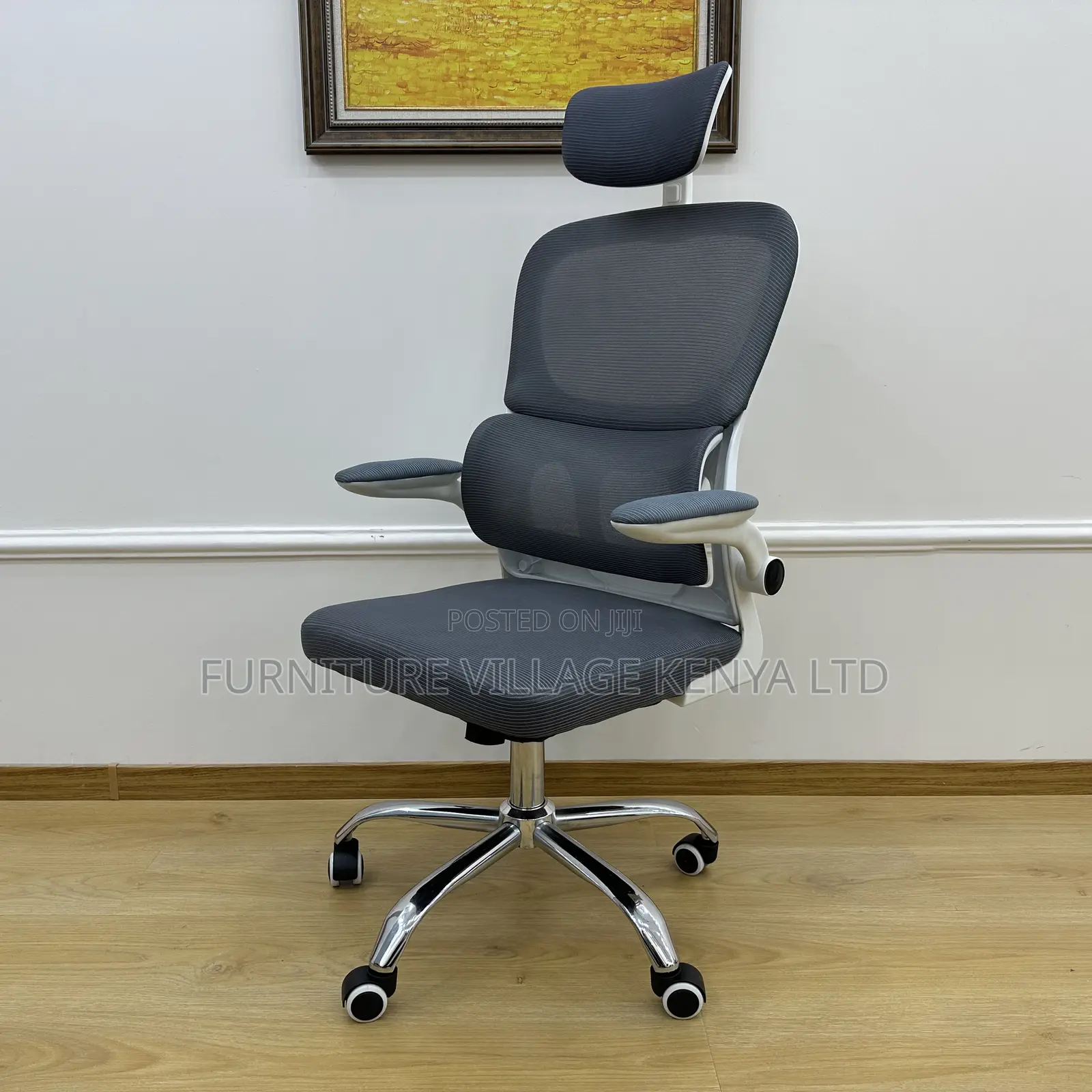 Modern Ergonomic Swivel Orthopedic Chair