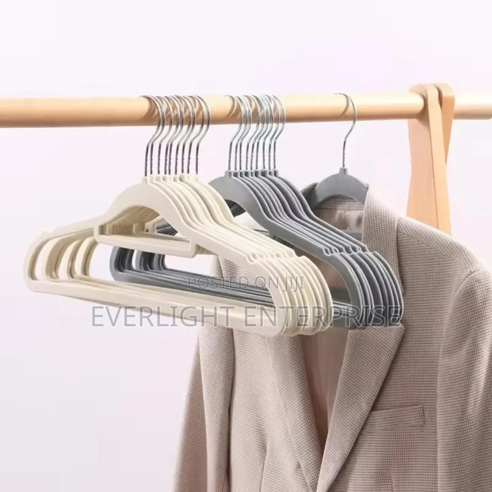 10pcs Velvet Coat Hangers