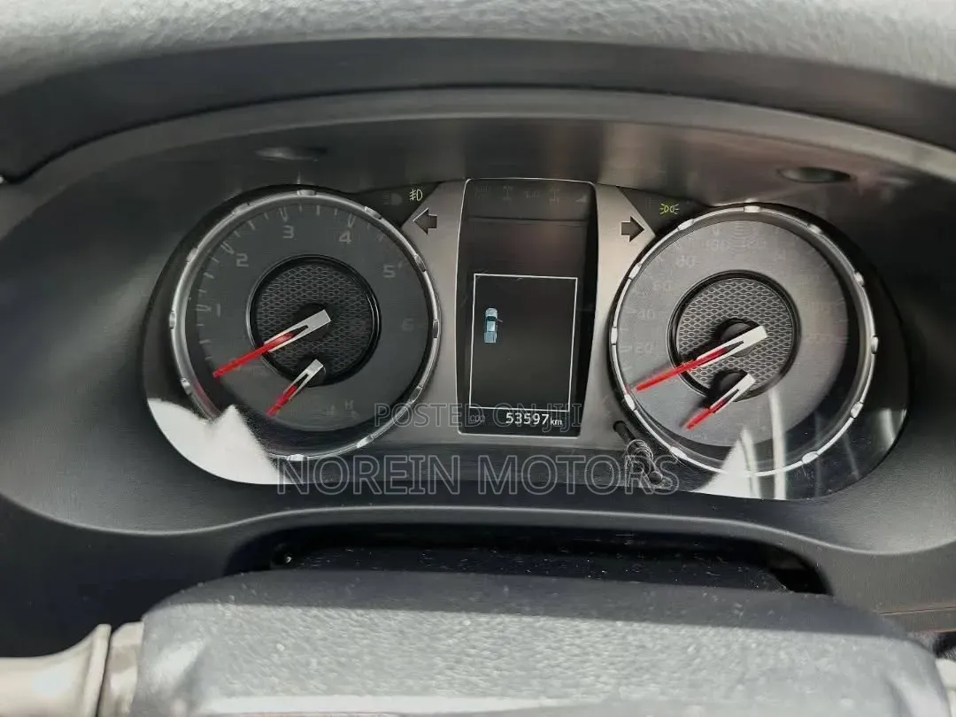 Toyota Hilux Revo Double Cab Deisel 2.4 AWD 2021 Matt Black