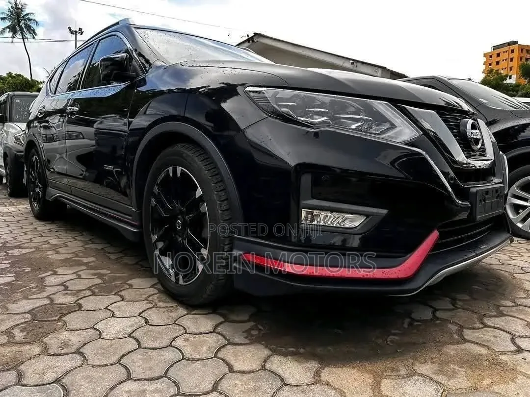 Nissan X-Trail 2018 Matt Black
