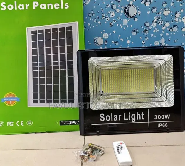Modern 300w Solar Light Floodlight by 300 Watts /Solar With Remote