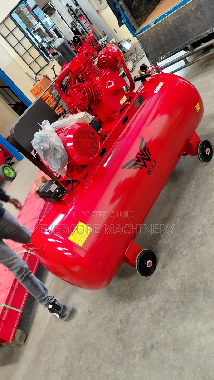 500l Electric 3 Phase 12.5bar Air Compressor Machine.