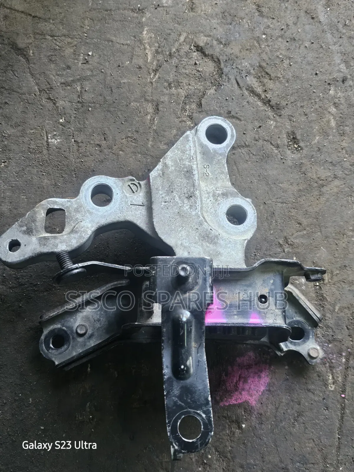 Gear Box Mounting Daihatsu Mira