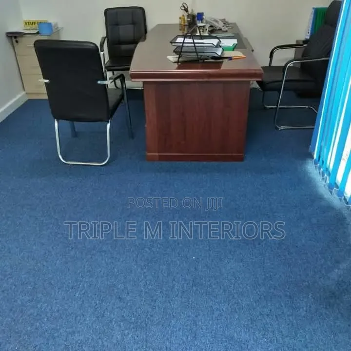 Design Classy Workspaces With Elegant Carpet Installations