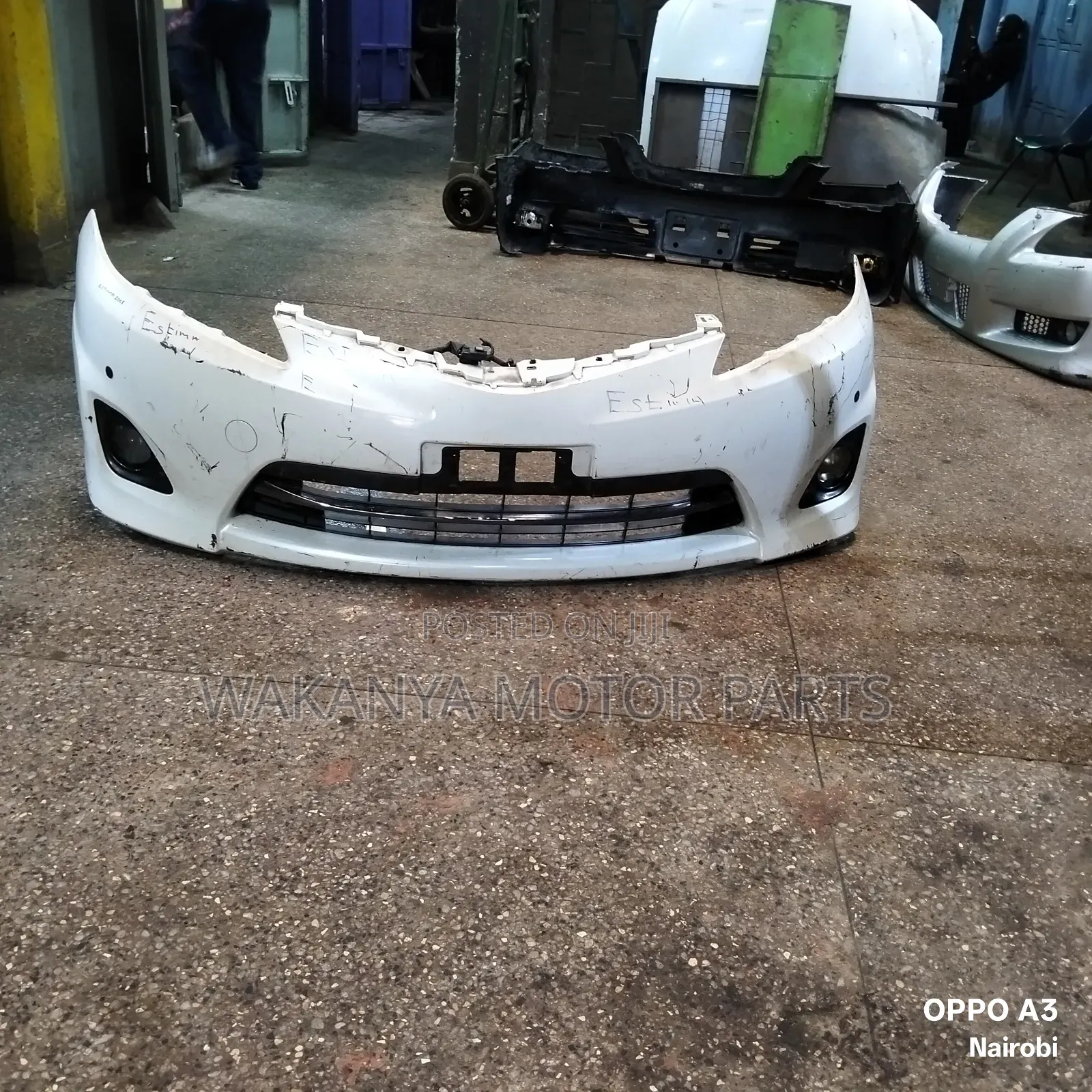 Toyota Estima Model 2008 Front Bumper Complete With Fog Lamp, Ex Japan
