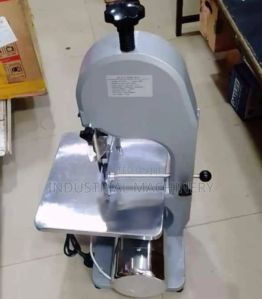 Born Saw Machine