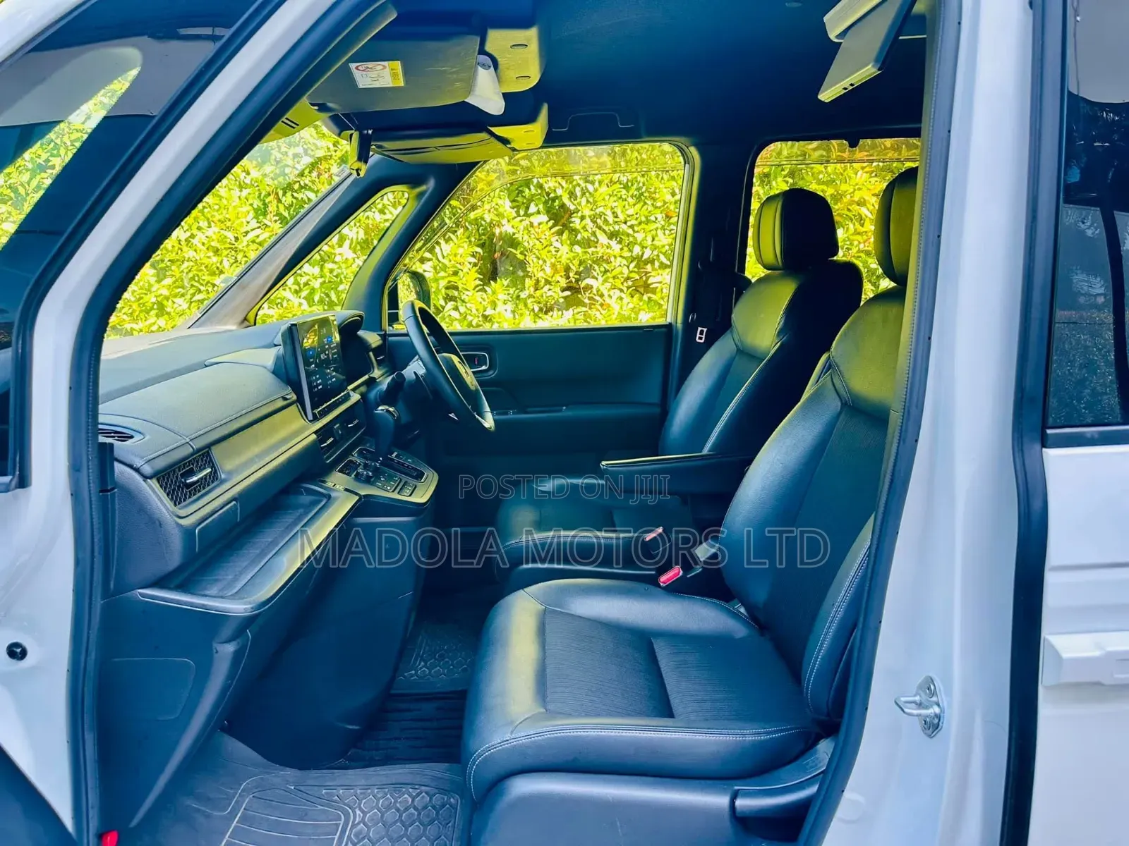 Honda Stepwgn 2019 Pearl
