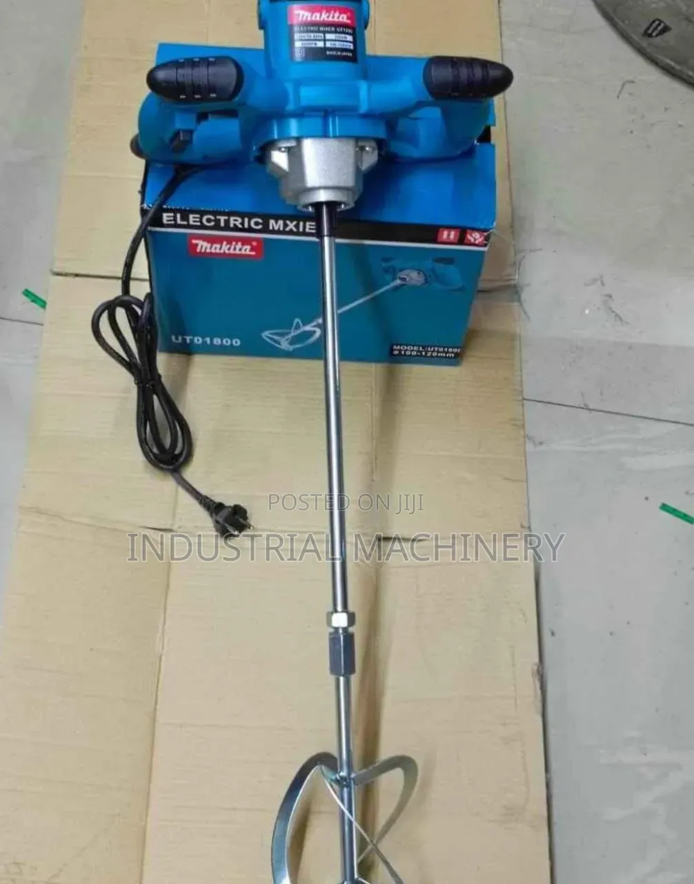 Makita Paint Mixer