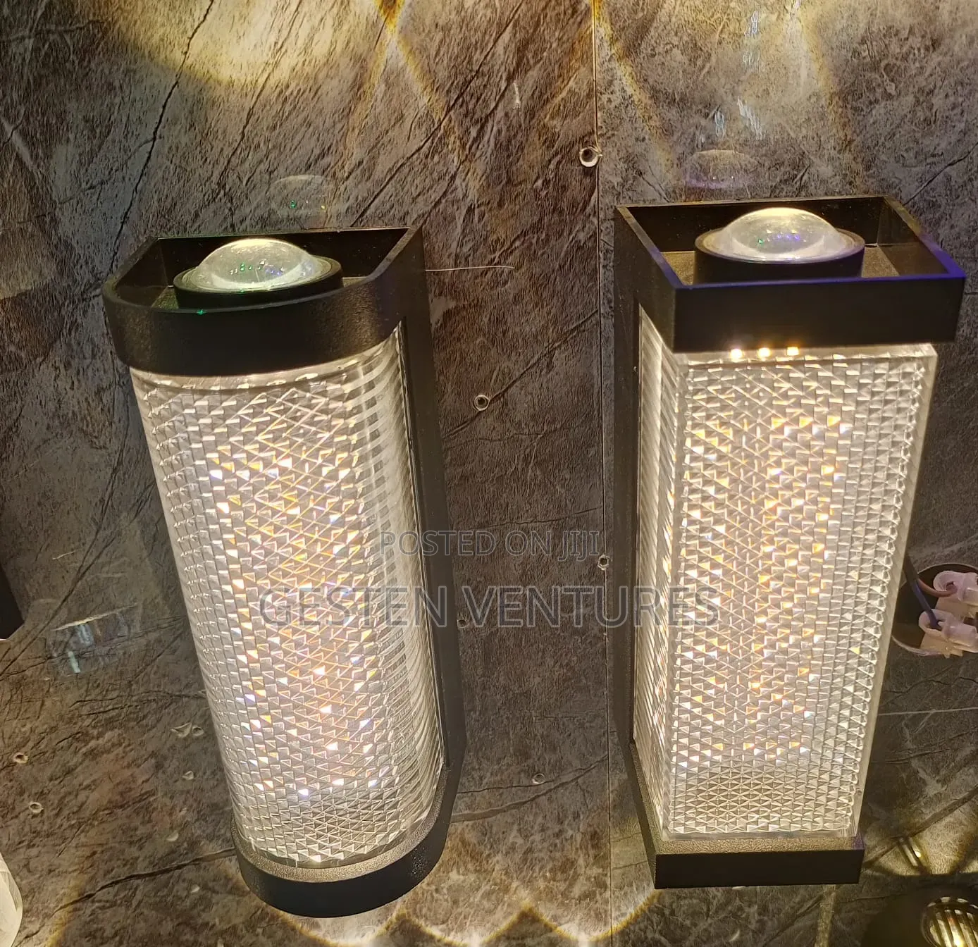 Modern Black Acrylic Led Outdoor Wall Lamp