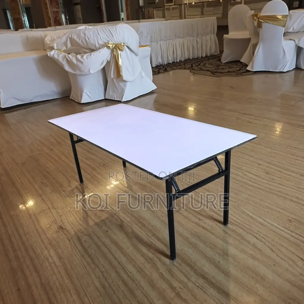 Office Table : 1.5m Banqueting Rectangular Foldable Table