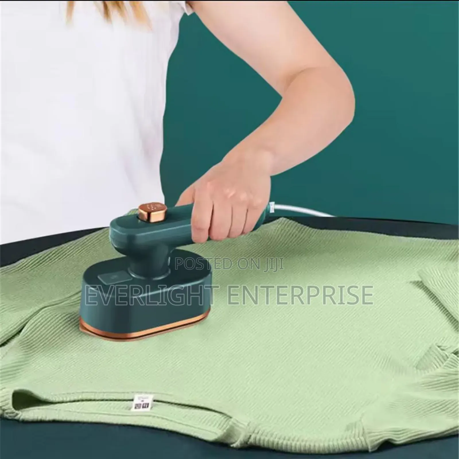 Mini Portable Steam Ironing Machine Available