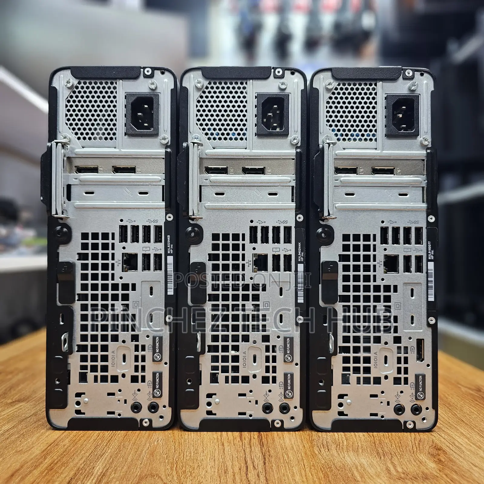 Desktop Computer HP EliteDesk 705 8GB AMD Ryzen 5 SSD 256GB