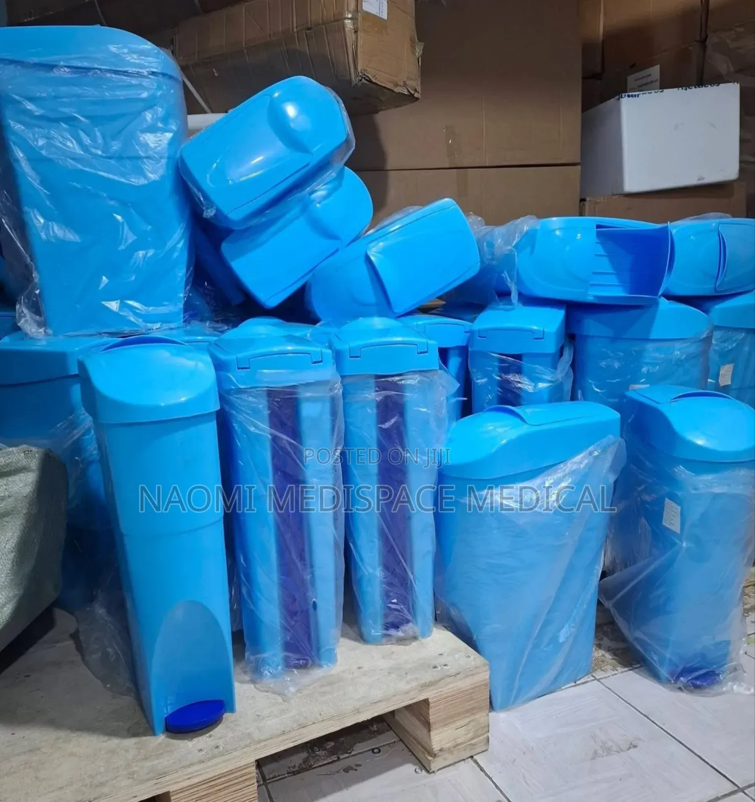 Quality Blue Sanitary Bins 18l-for Hygiene