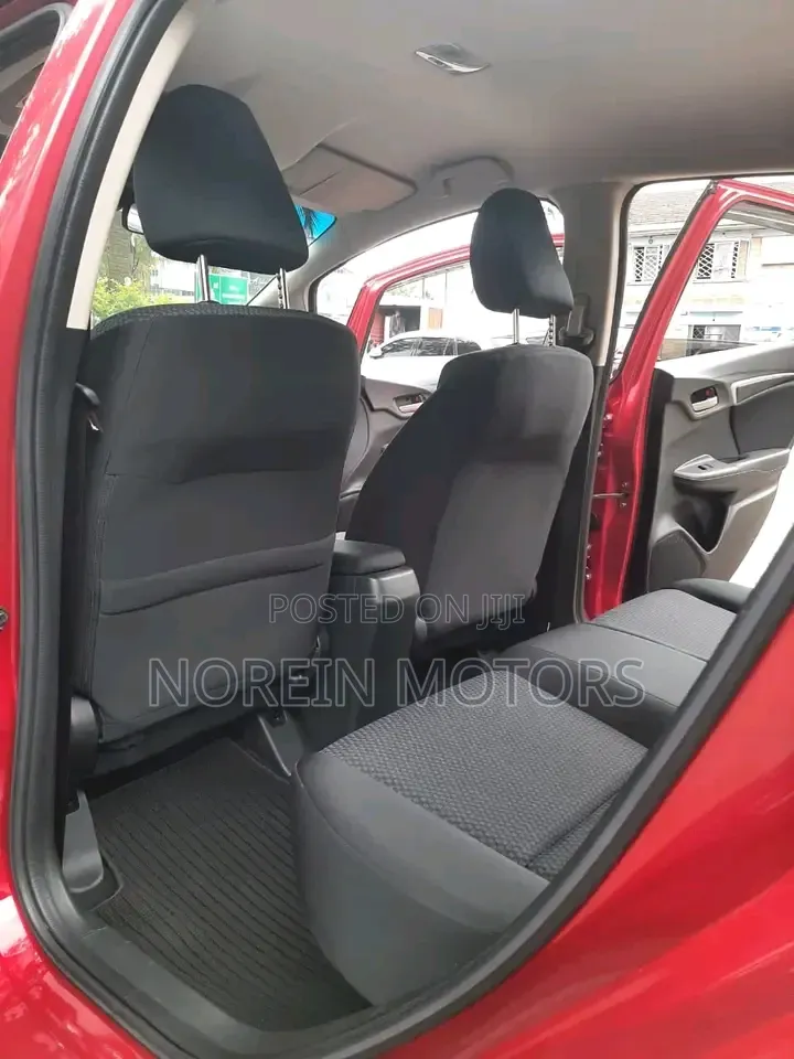 Honda Fit 2018 Red