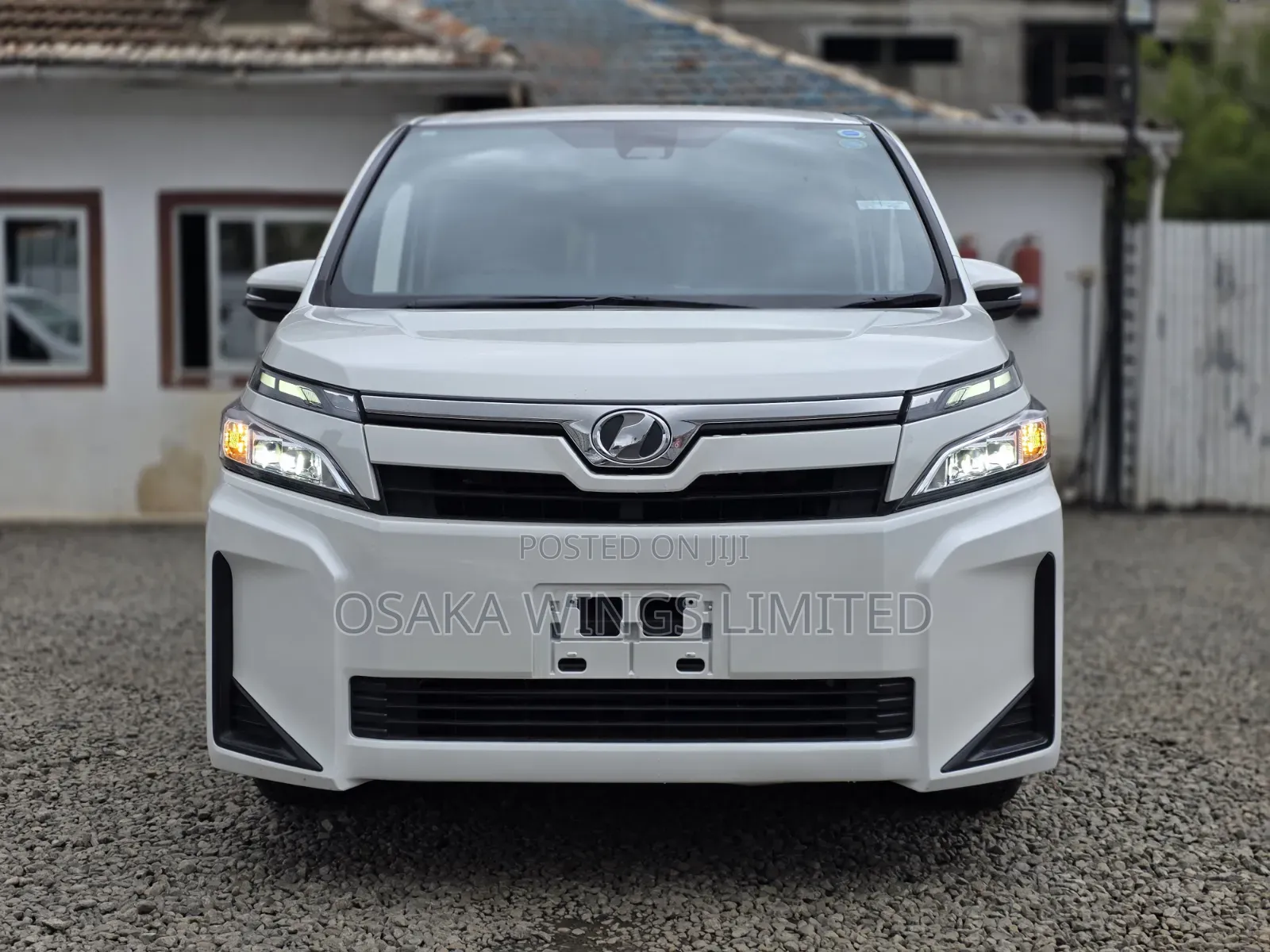 Toyota Voxy 2019 Pearl