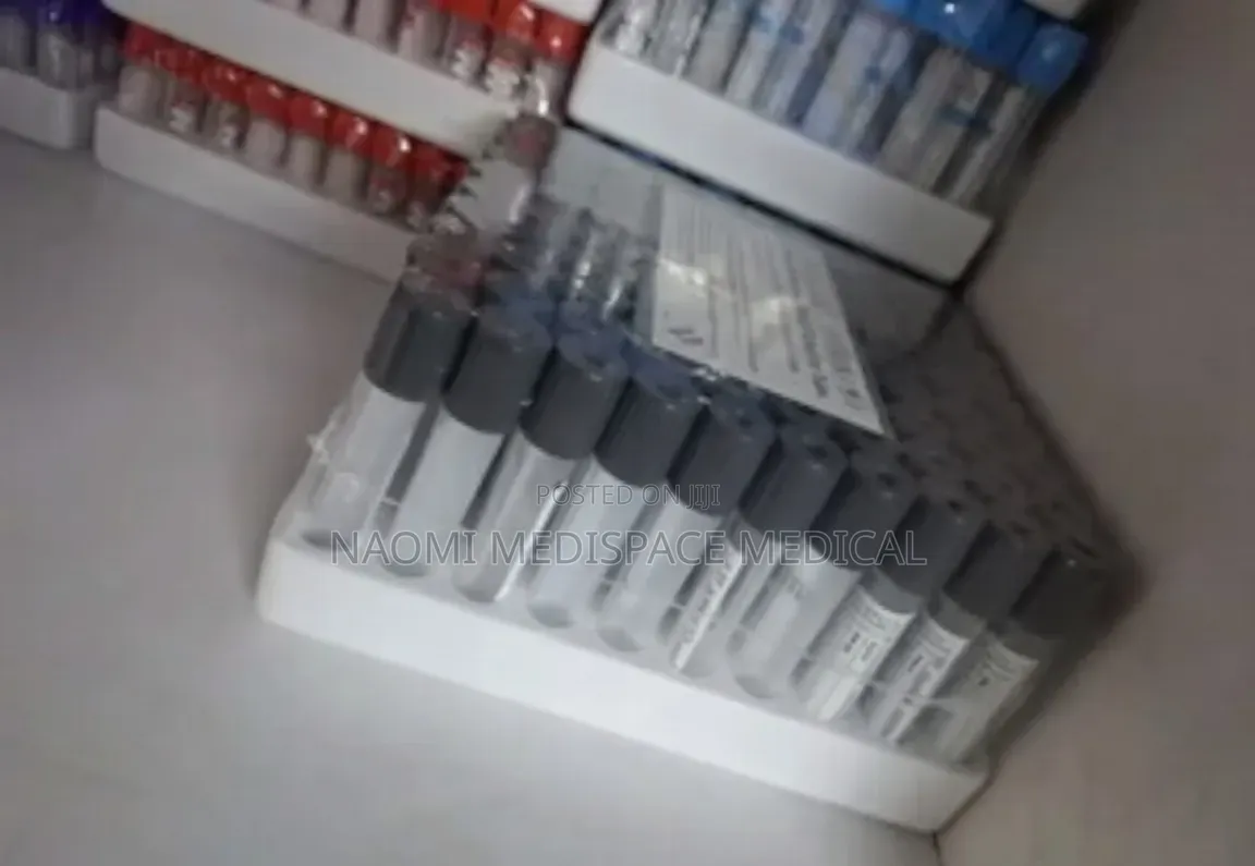 Black Top Vacutainer