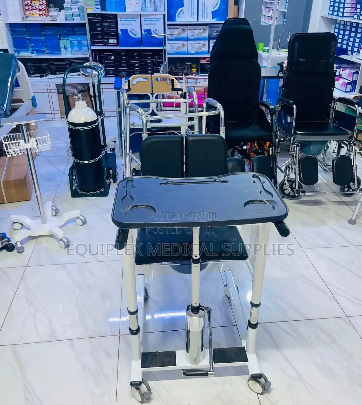 Advanced Hydraulic Patient Transfer Chair (Feeding Table and Commode)