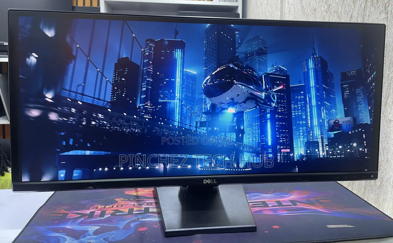 Dell 29 Inch Resolution Display Port, Hdmi , Dvi , Vga ,Usb Ports