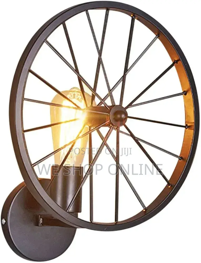 Wheel Wall Lamp