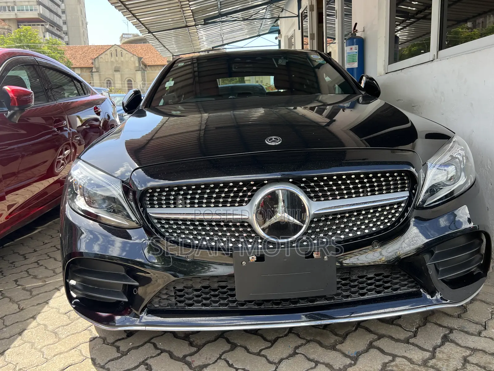 Mercedes-Benz C200 2019 Black