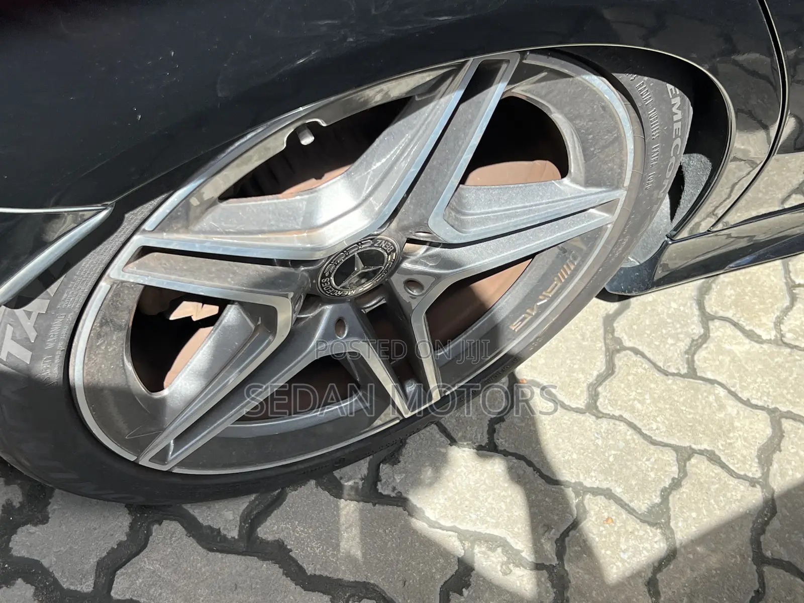 Mercedes-Benz C200 2019 Black