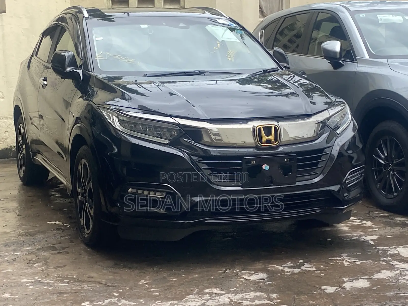 Honda Vezel 2019 Matt Black