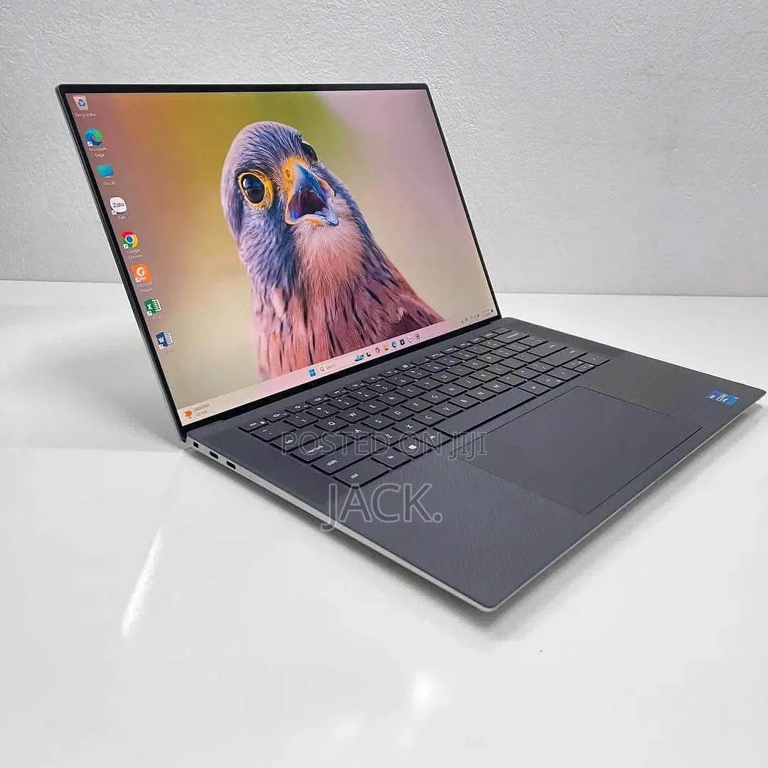 Laptop Dell Precision 5560 32GB Intel Core i9 SSD 512GB