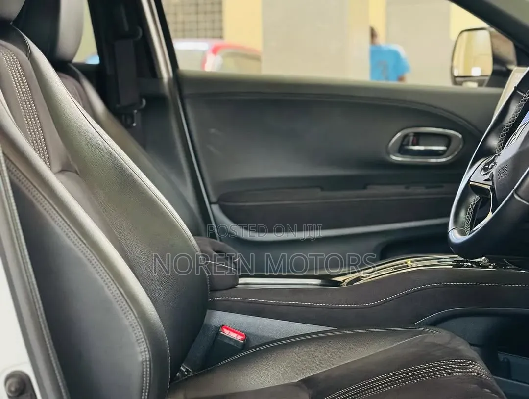 Honda Vezel 1.5 Hybrid 2WD 2019 White